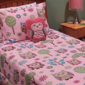 Twin Comforter & Pillow Sham - Kids 2 Pc Set Bedspread Owl Pattern Pink & Green